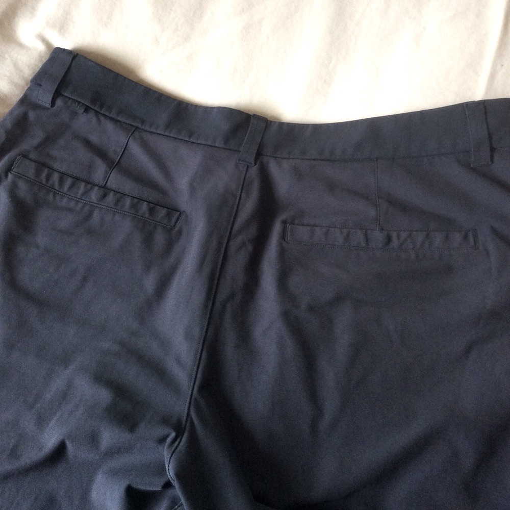 Lululemon Men’s Dark Gray Commissioner Shorts W32” INS 11” Activewear - Picture 8 of 12
